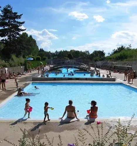 Zecamping 2 Avec Animaux Acceptes Et Piscine Chauffee 2* Saint-Didier-en-Velay