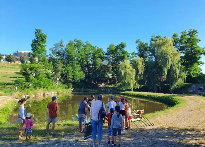 Kamp alanı Zecamping 2 Avec Animaux Acceptes Et Piscine Chauffee 2*